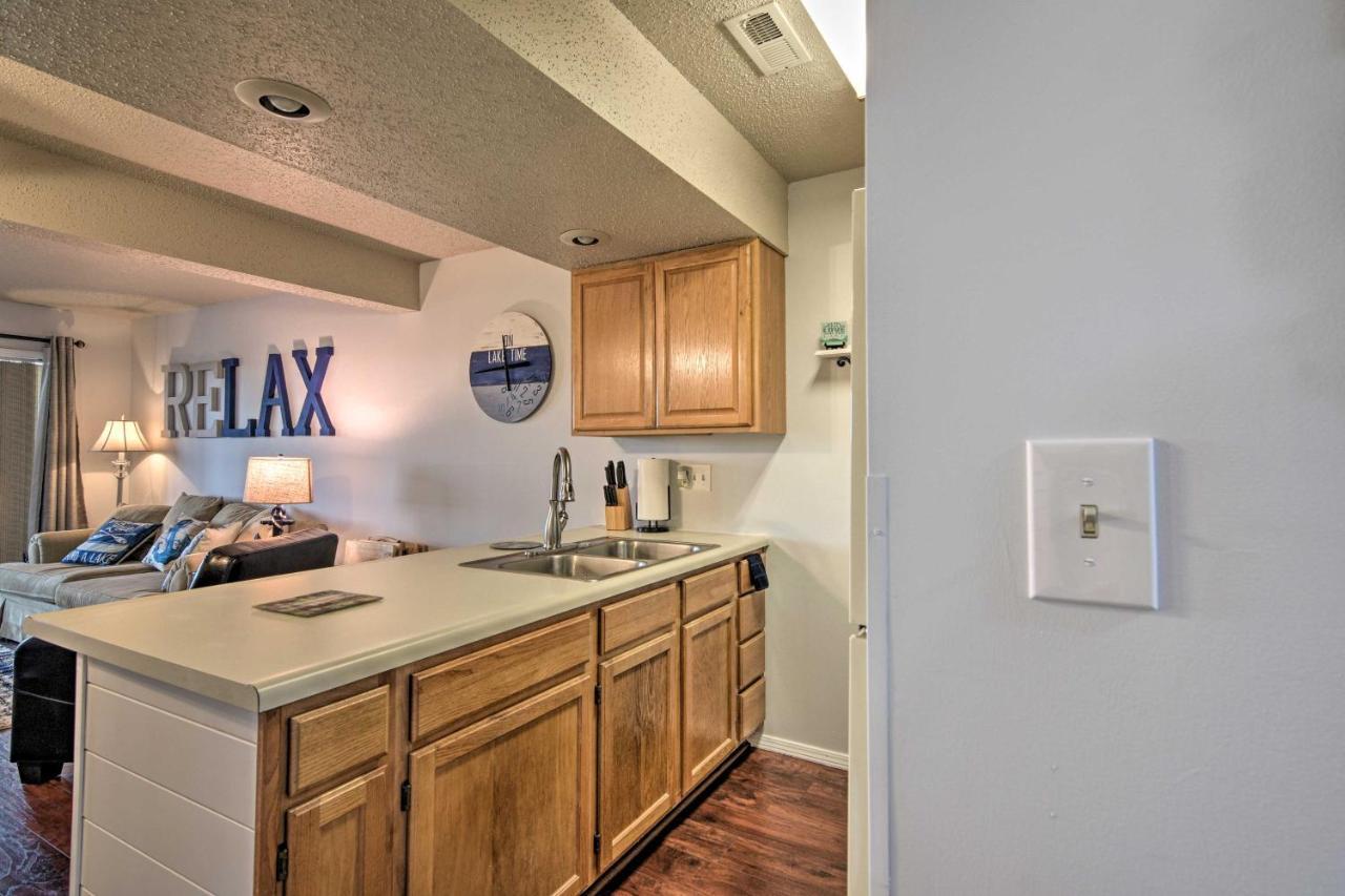 Reed Springs Condo With Furnished Deck And Pool Access Reeds Spring 외부 사진