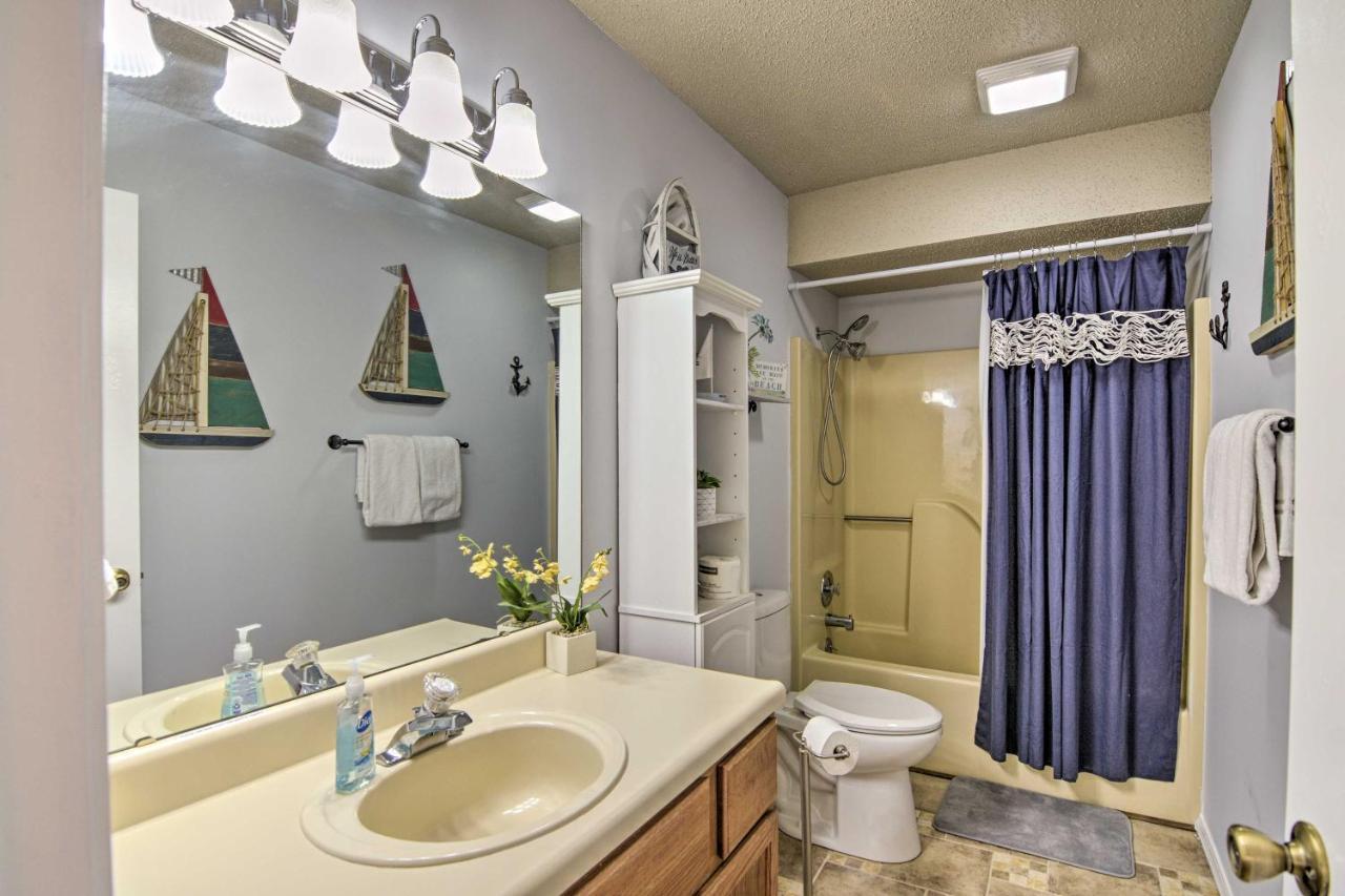 Reed Springs Condo With Furnished Deck And Pool Access Reeds Spring 외부 사진