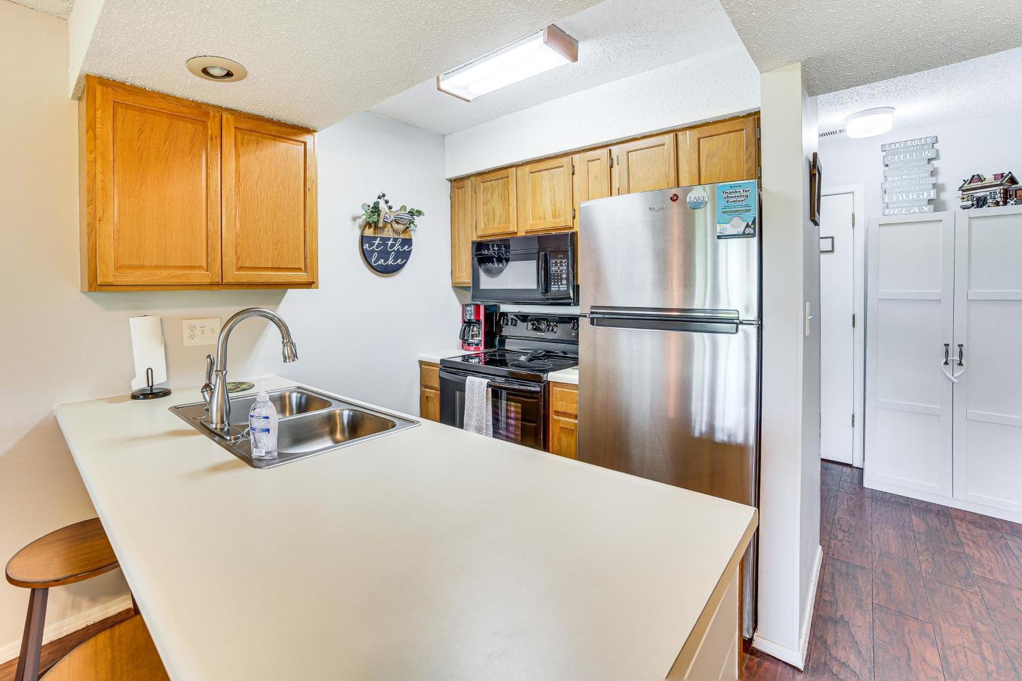 Reed Springs Condo With Furnished Deck And Pool Access Reeds Spring 외부 사진