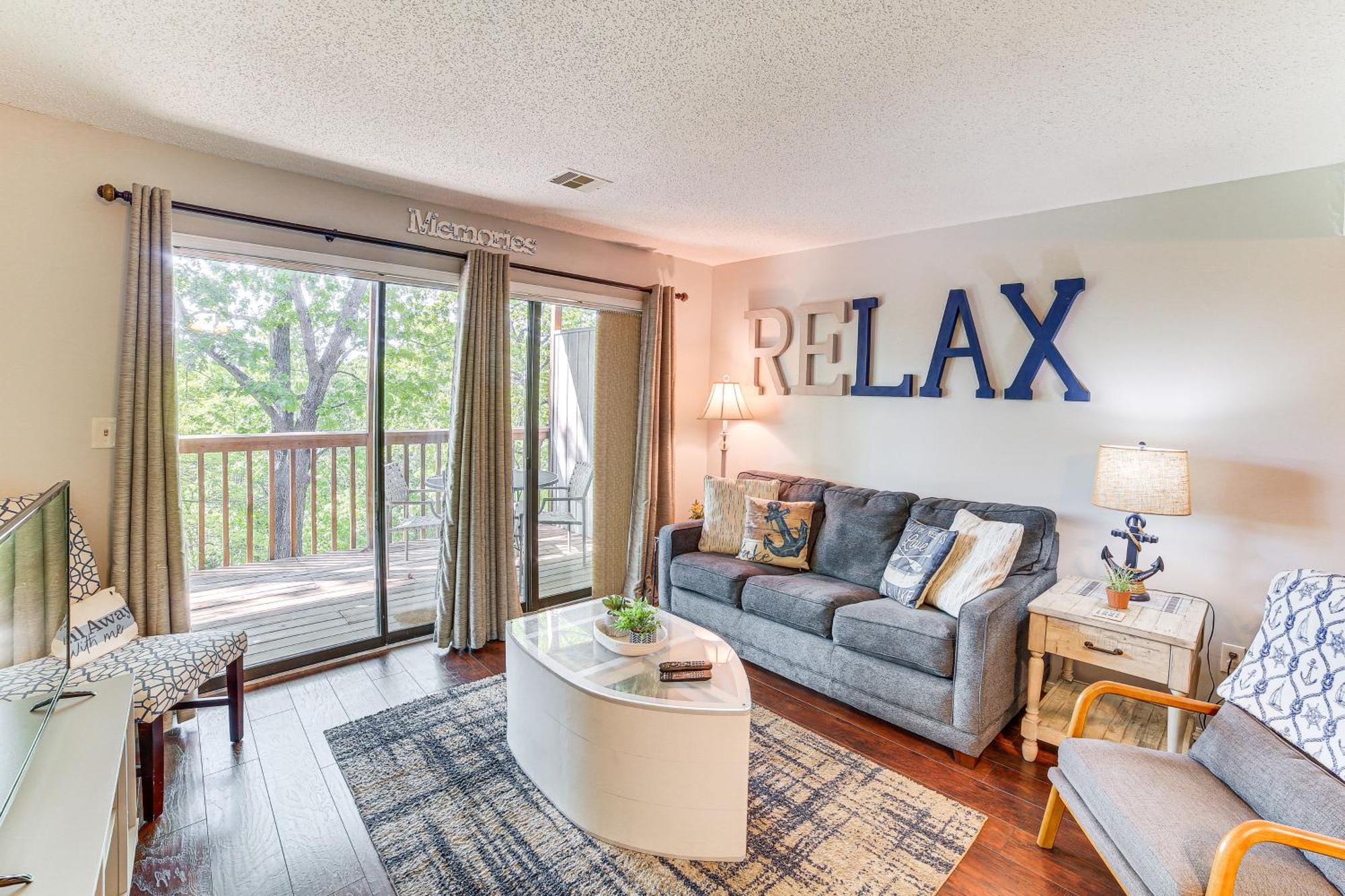 Reed Springs Condo With Furnished Deck And Pool Access Reeds Spring 외부 사진